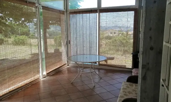 Rexer-Nocera-Umbra-Villa-in-vendita-con-mq-terreno-edificabile-in-Vocabolo-Colle-Nocera-Umbra-Altro