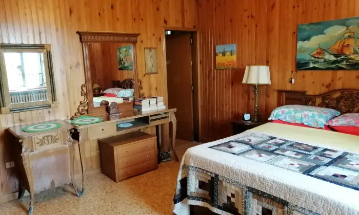 Rexer-Nocera-Umbra-Villa-in-vendita-con-mq-terreno-edificabile-in-Vocabolo-Colle-Nocera-Umbra-CameraDaLetto