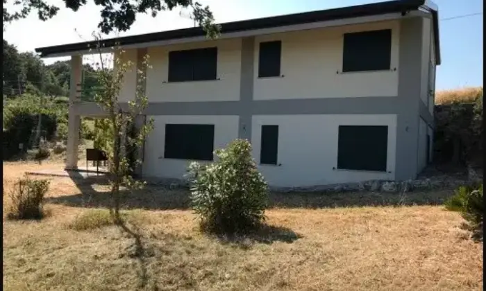 Rexer-Pontelandolfo-Villa-in-vendita-in-contrada-Gugliete-a-Pontelandolfo-Giardino