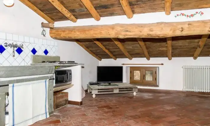 Rexer-Pescia-ANTICO-MULINO-RISTRUTTURATO-con-ruscello-vicino-Altro