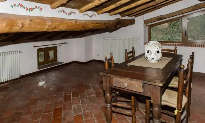 Rexer-Pescia-ANTICO-MULINO-RISTRUTTURATO-con-ruscello-vicino-Altro