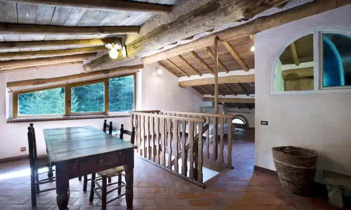 Rexer-PESCIA-ANTICO-MULINO-RISTRUTTURATO-con-ruscello-attiguo-Vellano-PT-Altro