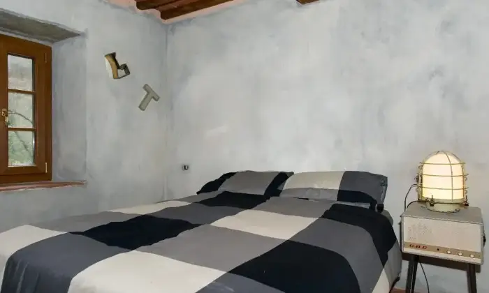 Rexer-PESCIA-ANTICO-MULINO-RISTRUTTURATO-con-ruscello-attiguo-Vellano-PT-Altro