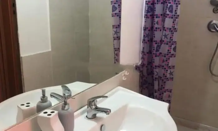 Rexer-Reggio-di-Calabria-Vendesi-appartamento-a-Reggio-Calabria-Bagno