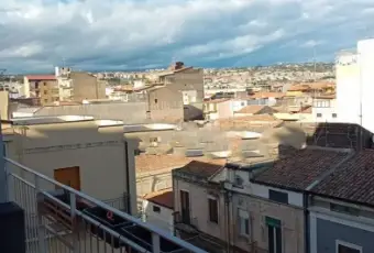 Rexer-Catania-Trilocale-via-Regina-Bianca-Picanello-Catania-Terrazzo