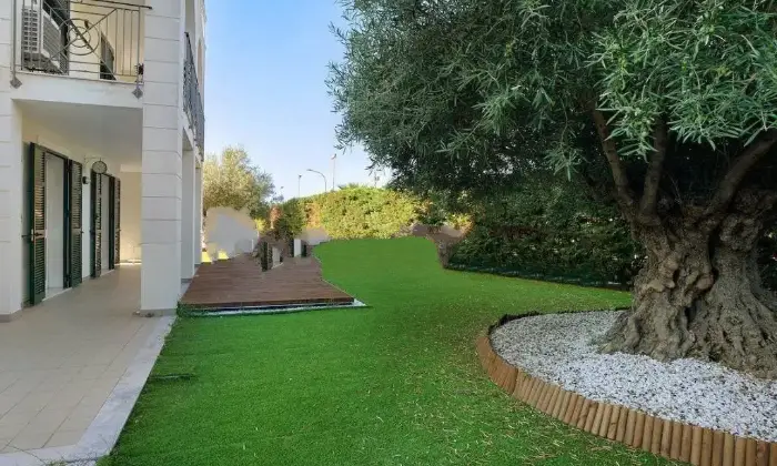Rexer-Taggia-Trilocale-via-San-Martino-Centro-Taggia-Giardino