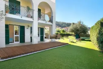 Rexer-Taggia-Trilocale-via-San-Martino-Centro-Taggia-Giardino