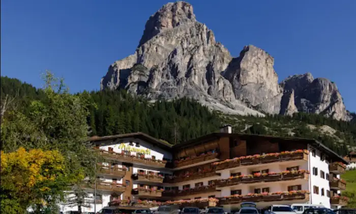 Rexer-Corvara-in-BadiaCorvara-Multipropieta-in-vendita-in-Strada-Sassongher-a-Corvara-Terrazzo