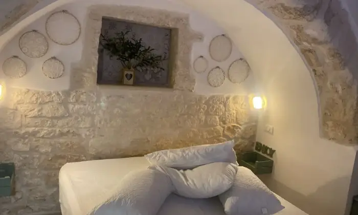 Rexer-Ostuni-Casa-in-via-Roma-CameraDaLetto