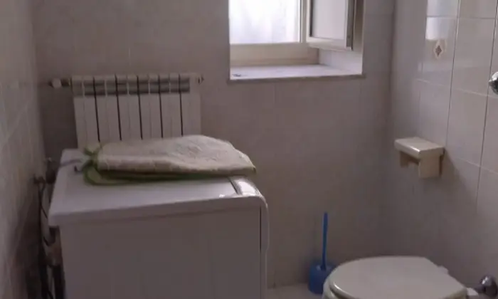Rexer-Castelpetroso-Castelpetroso-IS-vendesi-casa-indipendente-su-lati-Bagno