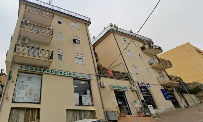 Rexer-Melilli-Appartamento-in-vendita-in-via-S-Giovanni-a-Melilli-Terrazzo