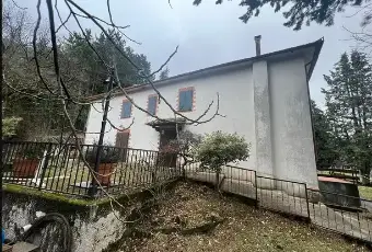 Rexer-Vernio-Villa-indipendente-in-vendita-in-Localit-Luciana-a-Vernio-Giardino