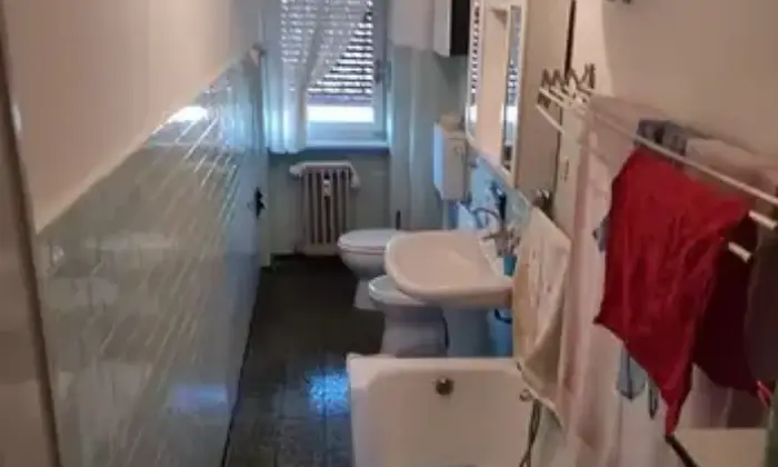 Rexer-Castelnuovo-Don-Bosco-Appartamento-in-Vendita-Bagno