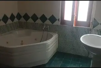 Rexer-Trabia-Casa-indipendente-in-vendita-in-via-Cortese-a-Trabia-Bagno