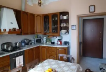 Rexer-La-Spezia-Trilocale-in-vendita-in-via-Lunigiana-Cucina