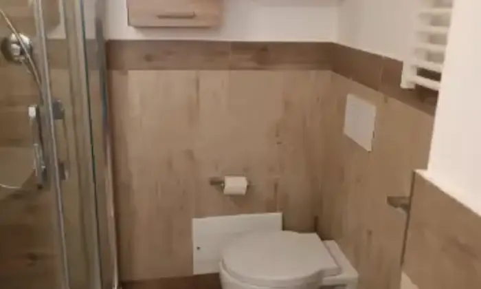 Rexer-Sassari-Bilocale-in-vendita-in-via-Carlo-Ruggiu-Bagno