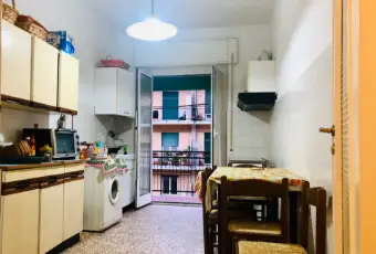 Rexer-Genova-Appartamento-a-Genova-Sestri-Ponente-Cucina