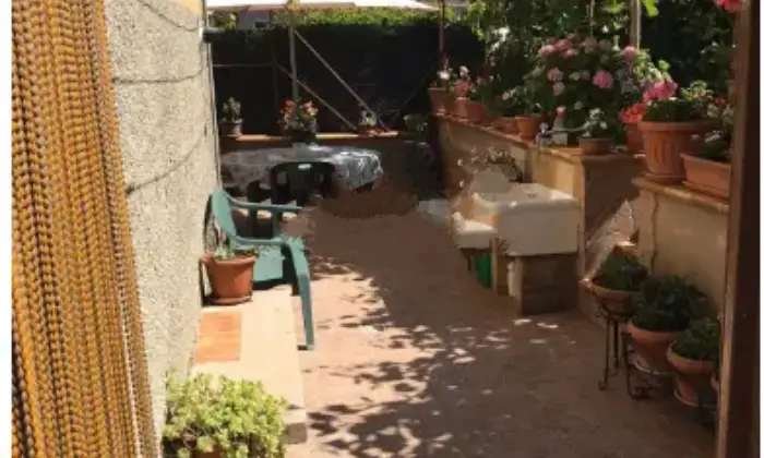 Rexer-Bagnoli-Irpino-Appartamento-su-due-piani-in-vendita-in-via-Gargano-Terrazzo