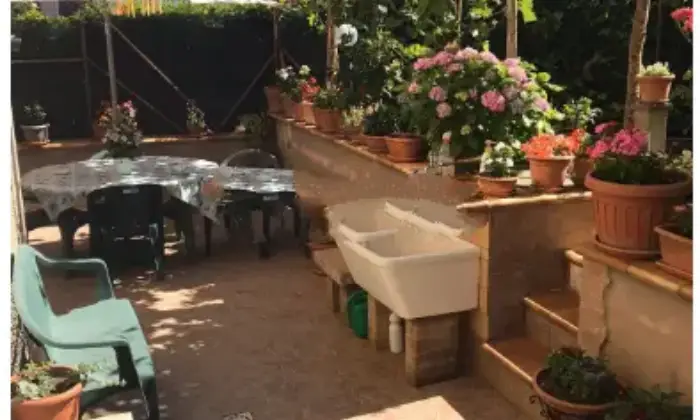 Rexer-Bagnoli-Irpino-Appartamento-su-due-piani-in-vendita-in-via-Gargano-Terrazzo