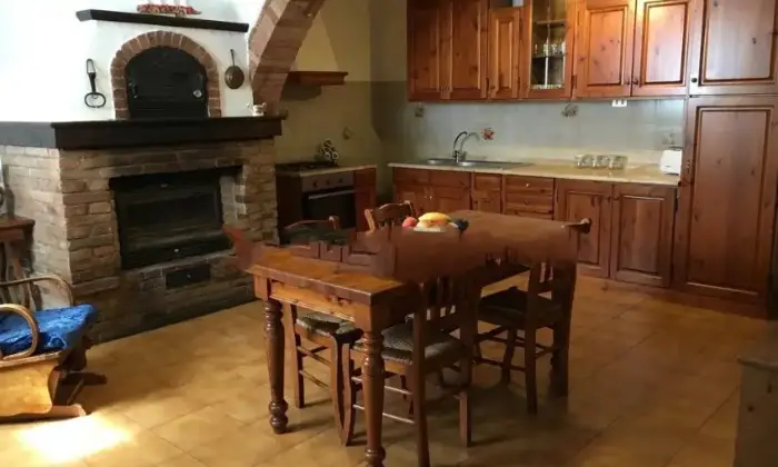Rexer-Barberino-Val-dElsa-Quadrilocale-ottimo-stato-piano-terra-Cucina