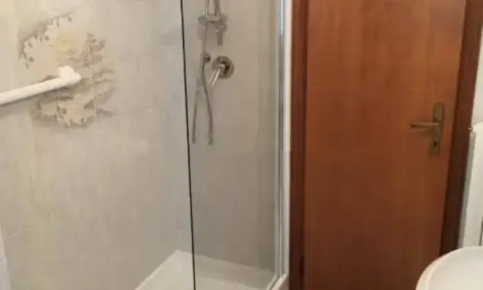 Rexer-Barberino-Val-dElsa-Quadrilocale-ottimo-stato-piano-terra-Bagno