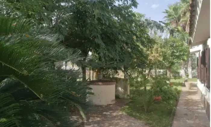 Rexer-Scanzano-Jonico-Villa-in-vendita-in-via-Piemonte-Giardino