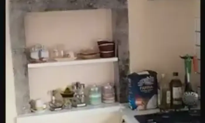 Rexer-Berbenno-Vendesi-appartamento-a-Berbenno-Cucina