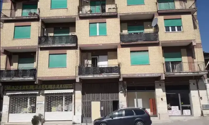 Rexer-Atina-Palazzina-in-vendita-in-via-Ferentino-ad-Atina-Garage