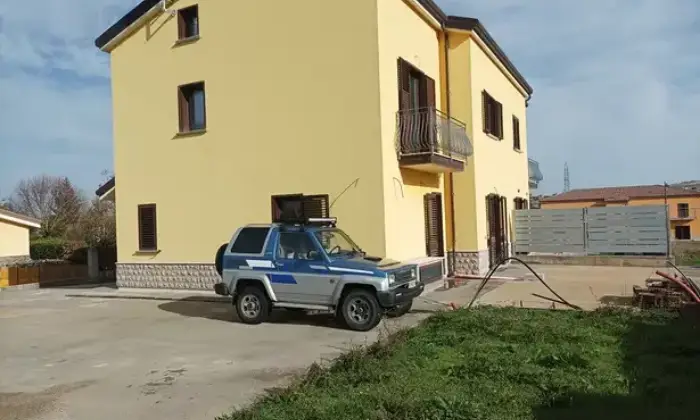 Rexer-Avigliano-Villetta-nuova-a-castel-lagopesole-Giardino