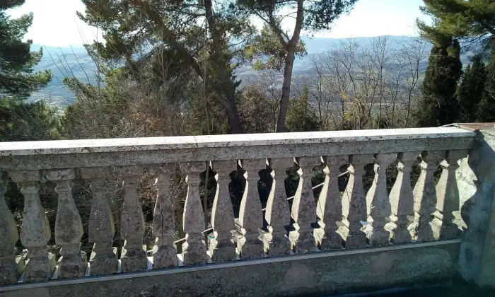 Rexer-Salandra-Appartamento-su-due-piani-in-via-Risorgimento-a-Salandra-Giardino