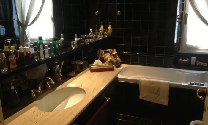 Rexer-Anzio-ANZIO-VENDESI-APPARTAMENTO-PIANO-IV-ATTICO-Bagno