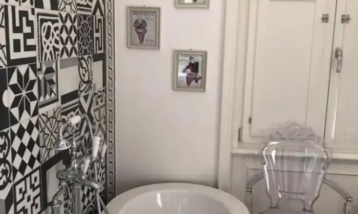 Rexer-Pesaro-Pesaro-porzione-di-villa-storica-in-vendita-Bagno