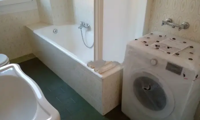 Rexer-Gemonio-Villa-in-vendita-in-via-Lunga-Bagno
