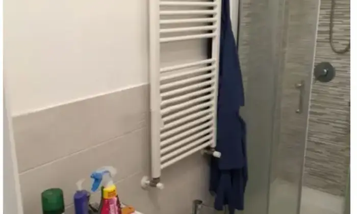 Rexer-Urbino-Vendesi-appartamento-in-Donato-BramanteCentro-Storico-Urbino-Bagno