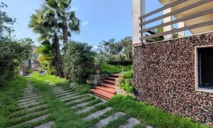 Rexer-Augusta-Villa-in-vendita-in-viale-Ionio-ad-Augusta-Giardino