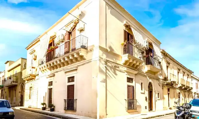 Rexer-Noto-Edificio-in-vendita-in-via-Gianluca-Barbieri-Noto-ALTRO