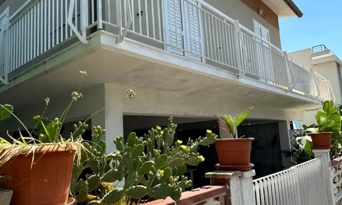 Rexer-Noto-Villa-in-vendita-al-mare-a-lido-di-Noto-Terrazzo