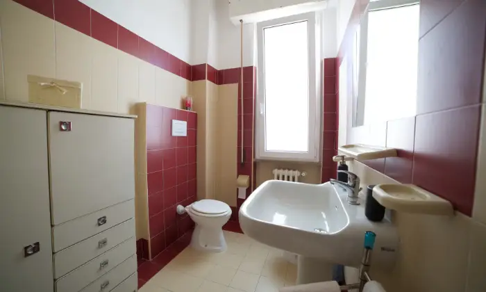 Rexer-Campobasso-Vendesi-Casa-con-Licenza-BB-a-Campobasso-Centro-Bagno