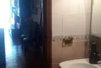 Rexer-Trecastagni-Villetta-a-schiera-in-affitto-in-via-Papa-Giovanni-XXIII-BAGNO