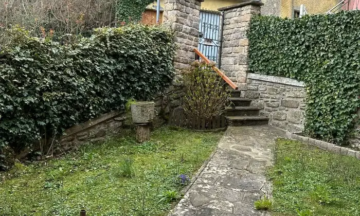 Rexer-Castiglione-dei-Pepoli-A-SERRAGLIO-FRAZIONE-DI-BARAGAZZA-Casa-su-due-piani-con-piccolo-giardinetto-Altro