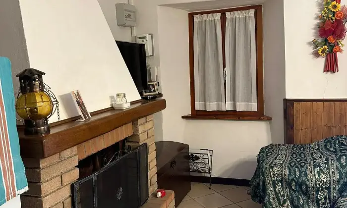 Rexer-Castiglione-dei-Pepoli-A-SERRAGLIO-FRAZIONE-DI-BARAGAZZA-Casa-su-due-piani-con-piccolo-giardinetto-Altro