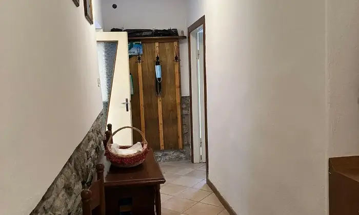 Rexer-Castiglione-dei-Pepoli-A-SERRAGLIO-FRAZIONE-DI-BARAGAZZA-Casa-su-due-piani-con-piccolo-giardinetto-Altro