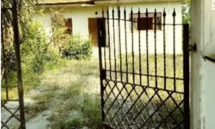 Rexer-Terracina-Villa-in-vendita-in-via-Guardiola-a-Colle-la-Guardia-Terrazzo