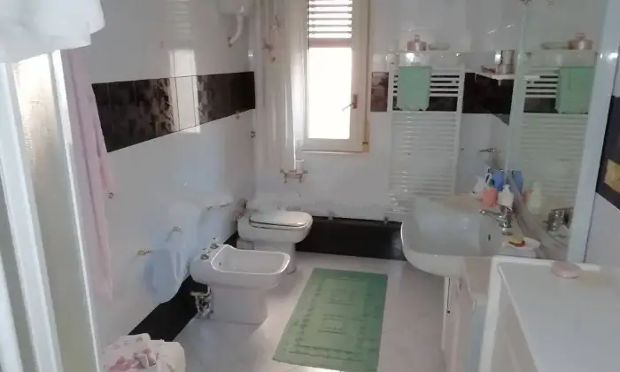Rexer-Agrigento-Quadrilocale-via-Papa-Albino-Luciani-ad-Agrigento-Bagno