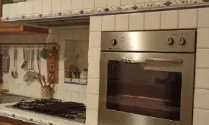 Rexer-Roccastrada-Trilocale-in-vendita-in-piazza-DArmi-Roccastrada-Cucina