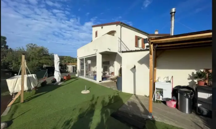 Rexer-Castiglione-della-Pescaia-Villa-bifamiliare-Strada-Comunale-delle-Strette-a-Castiglione-della-Pescaia-Giardino