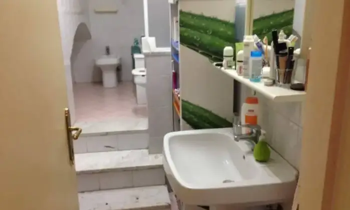 Rexer-Siena-Appartamento-in-vendita-in-via-Pantaneto-a-Siena-Bagno