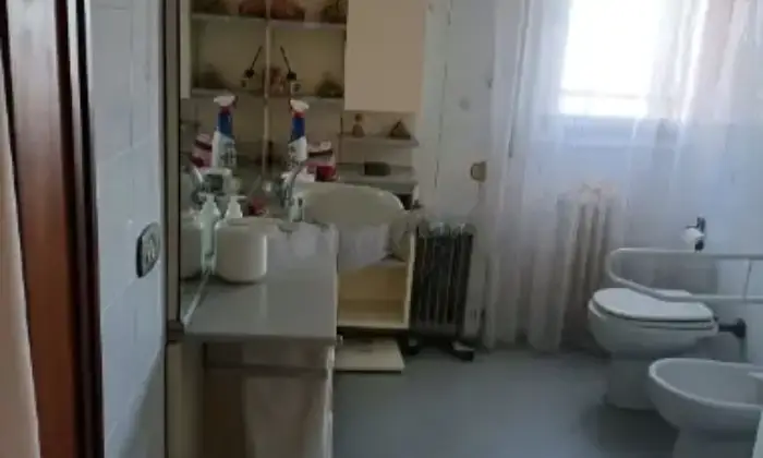 Rexer-Volterra-Appartamento-in-vendita-Bagno