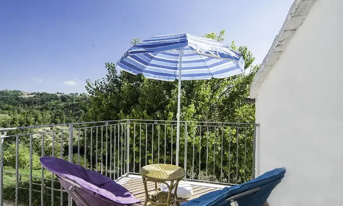 Rexer-Cingoli-Casa-di-campagna-vicino-Cingoli-Terrazzo