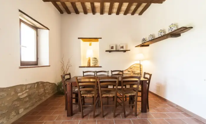 Rexer-Cingoli-Casa-di-campagna-vicino-Cingoli-Salone